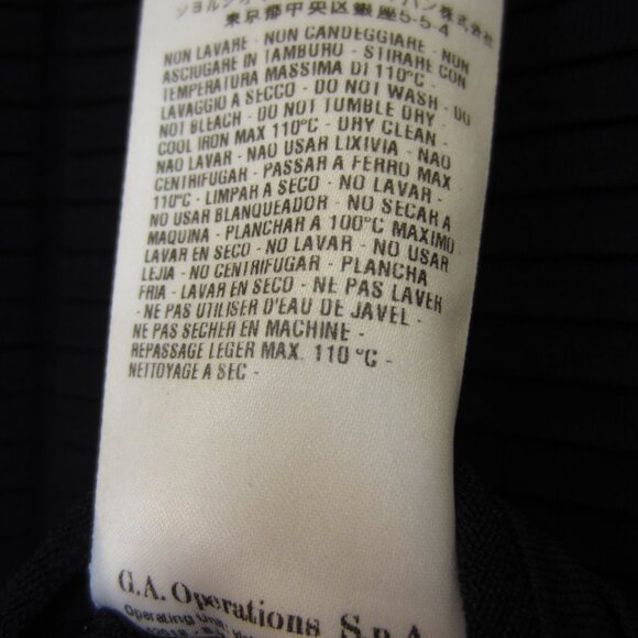 Giorgio Armani Women's Black Pencil Skirt Size 46 with tiny pleats - Picture 6 of 7